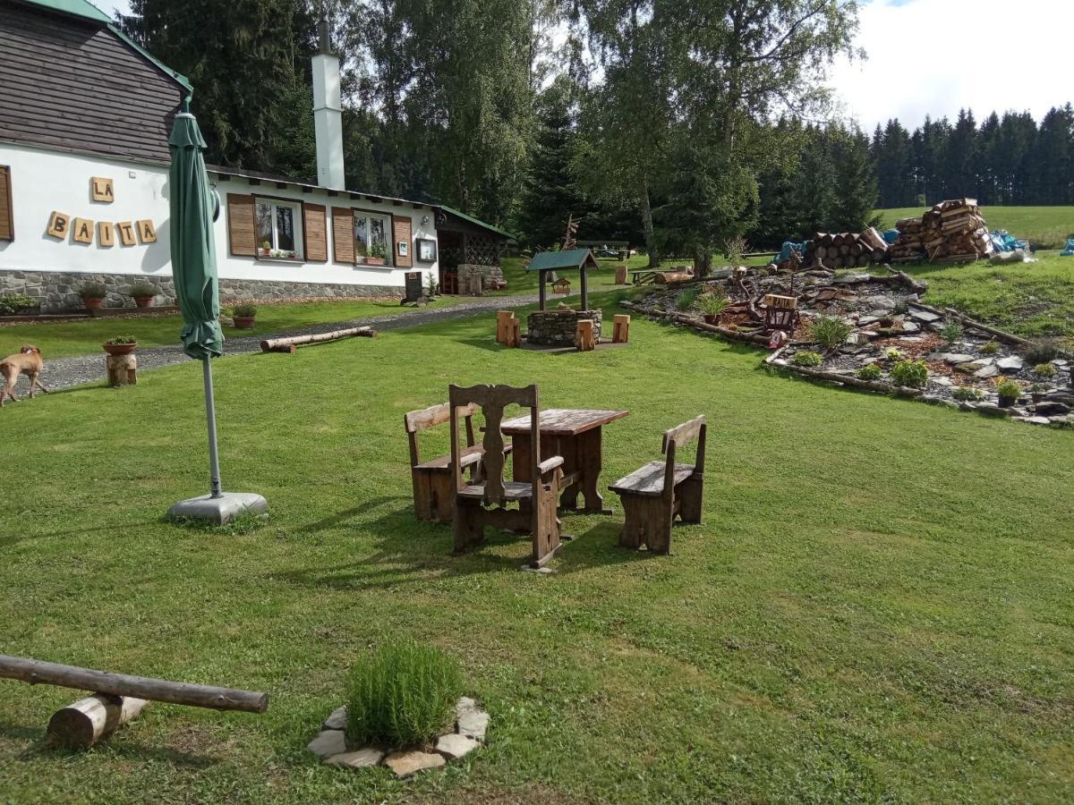 Penzion La Baita Branná Zewnętrze zdjęcie